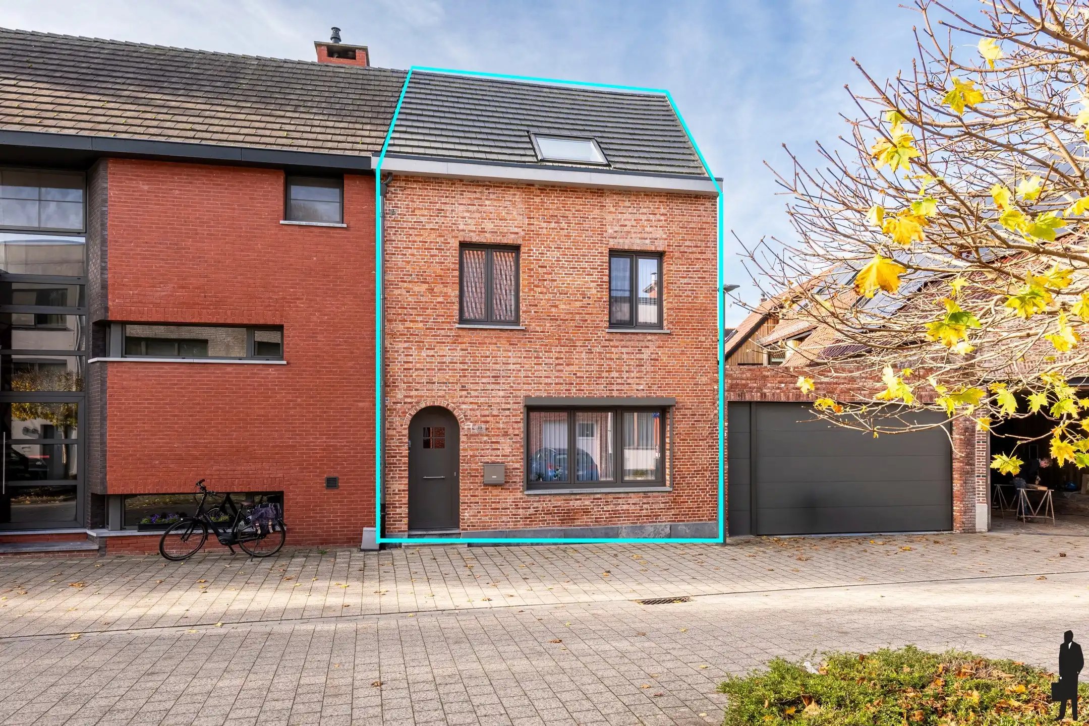 Stadswoning met 4 slks, 2 bdks in centrum Turnhout! foto {{pictureIndex}}