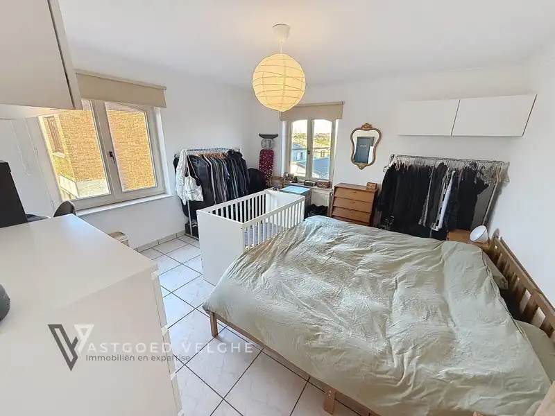 🌿 Goed onderhouden woning met 4 slaapkamers, grote garagebox/werkplaats & energiezuinige voorzieningen in Uikhoven foto 18