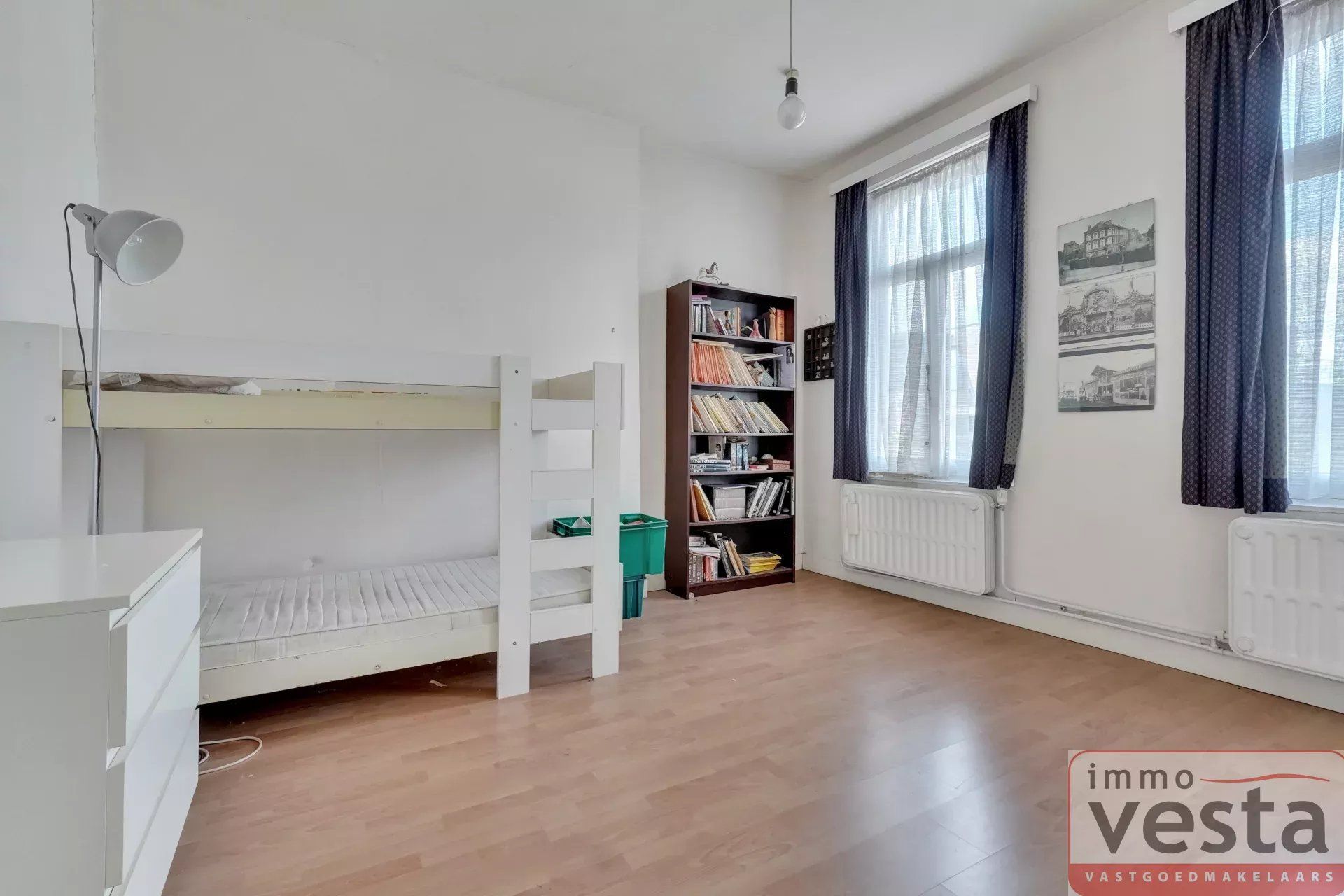 Statige herenwoning aan de stadsrand foto 17