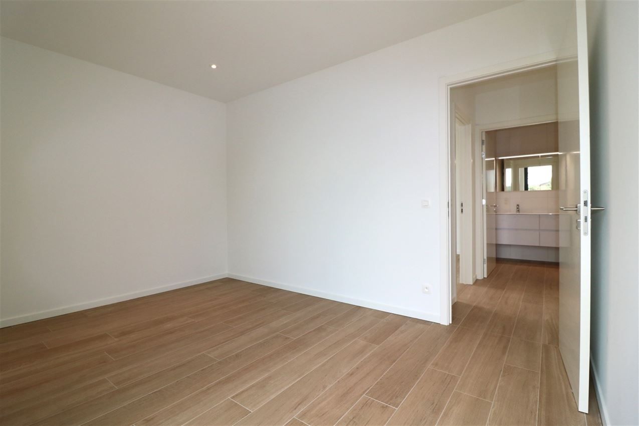 Prachtig, luxueus appartement met gunstige ligging foto 14