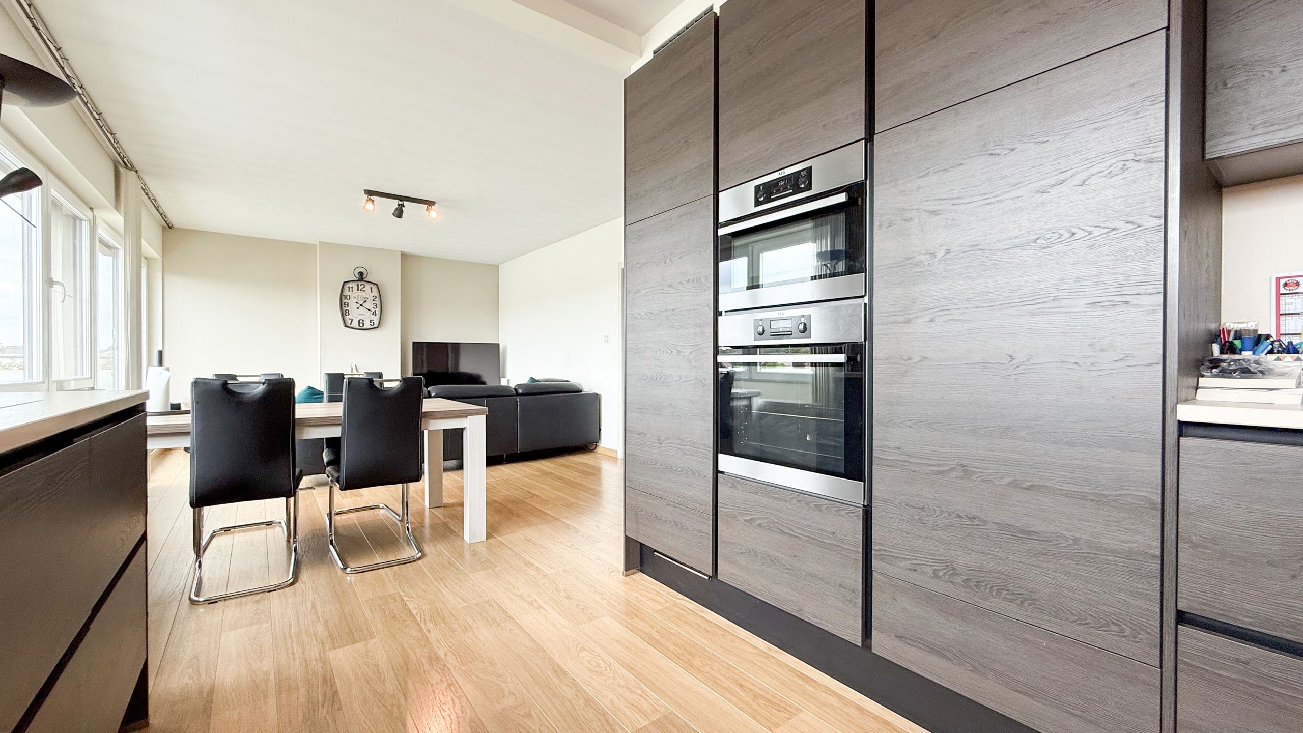 Instapklaar appartement met 3 slpkms in hartje Paal – EPC B! foto 11