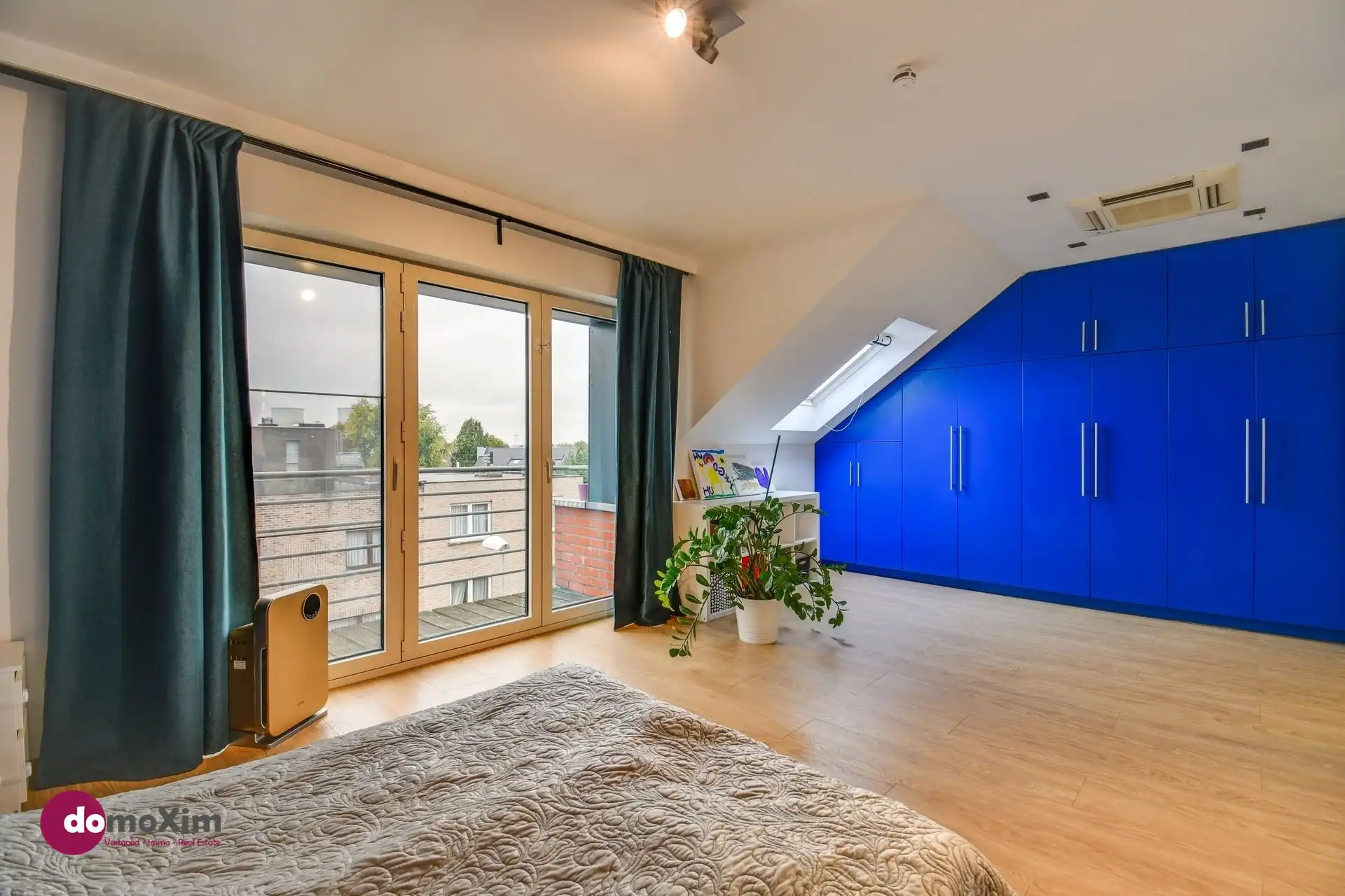 Ruim 3-slaapkamer appartement met 2 terrassen en garagebox in Vilvoorde foto 11