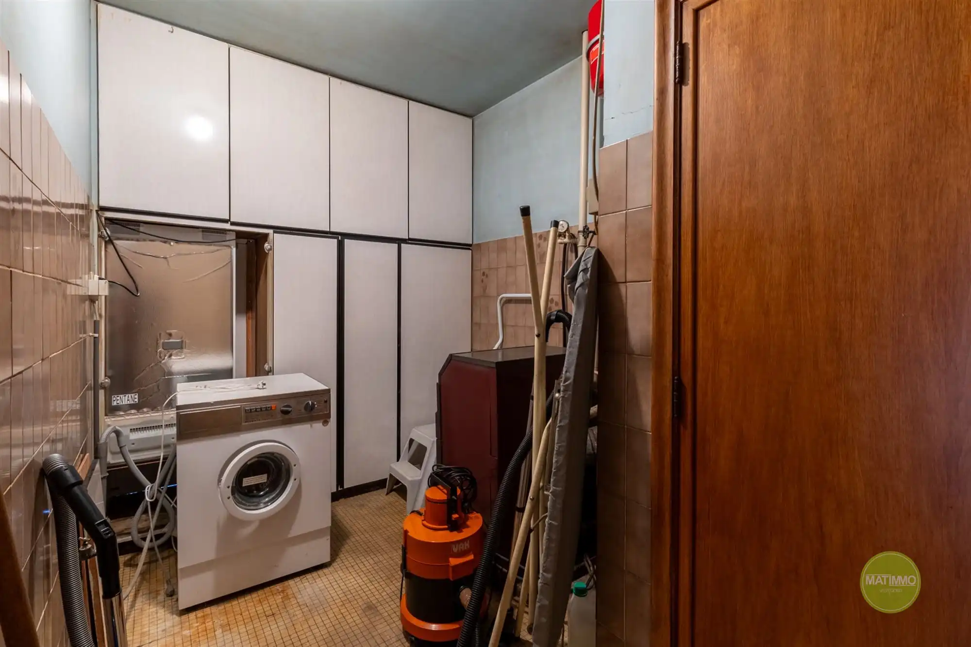 Vrijstaande woning op royaal perceel met bos in Mol-Sluis foto 10