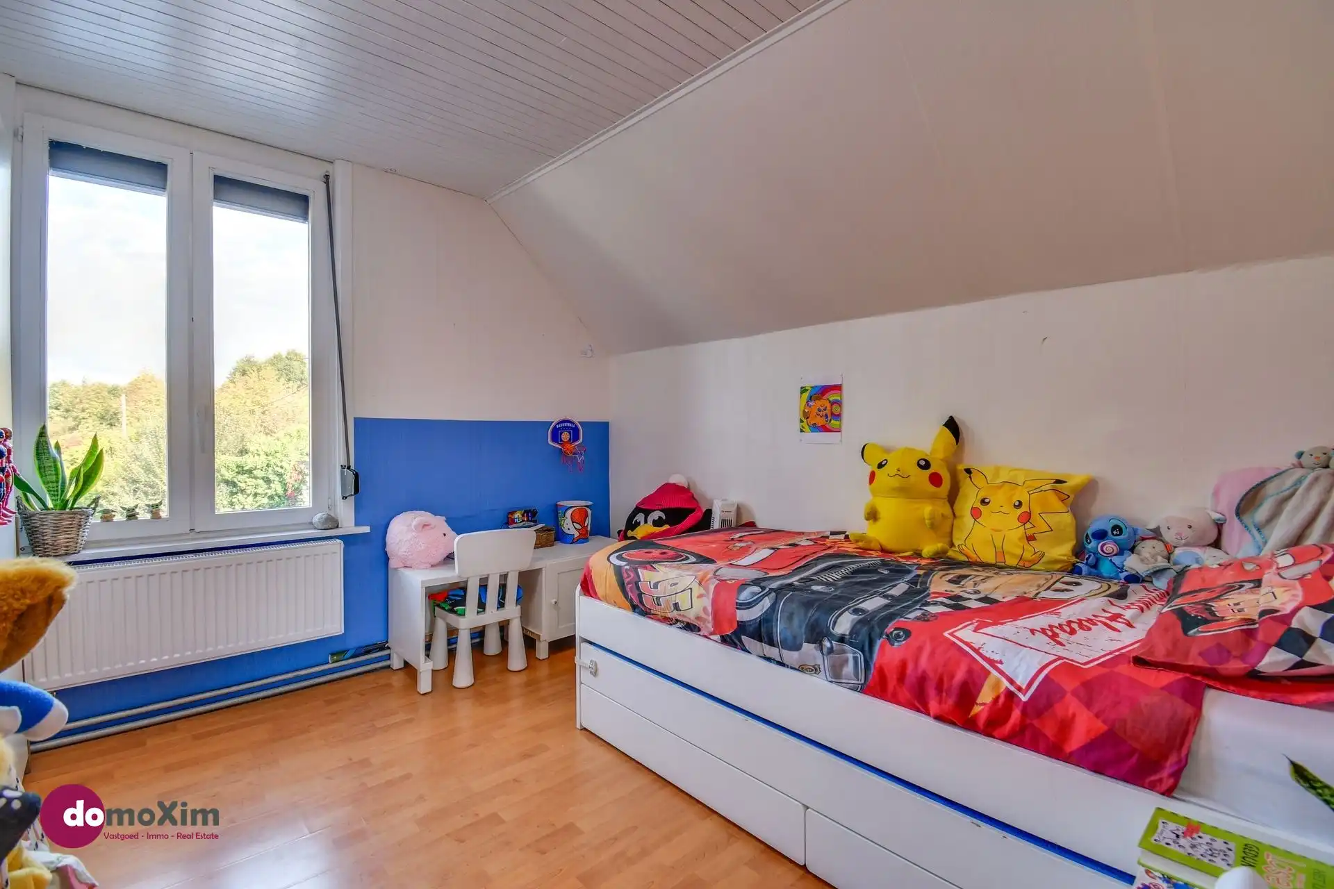 Praktische woning met mooie tuin en uitstekende bereikbaarheid foto 12
