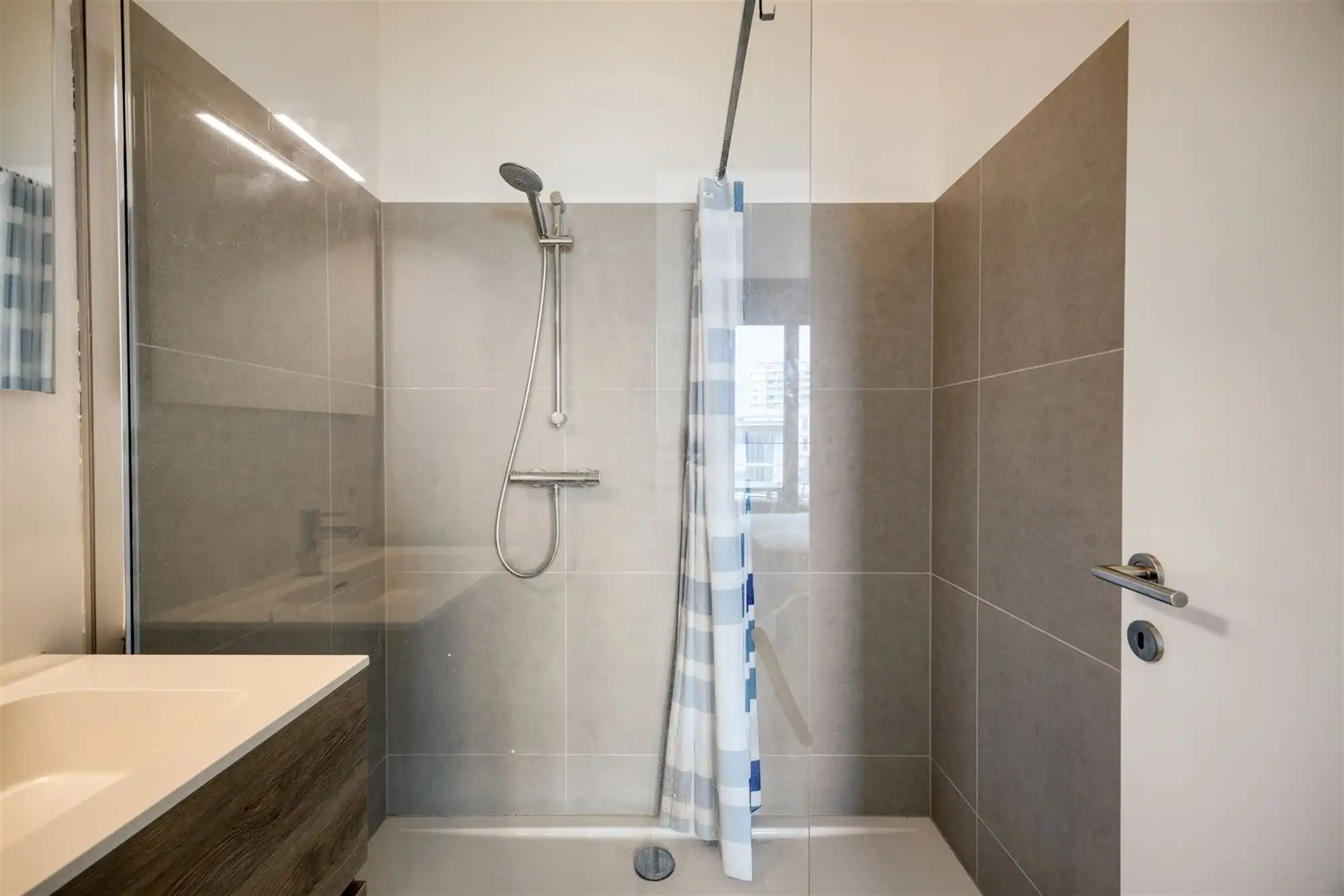 Lichtrijk appartement met 2 terrassen op het Nieuw Zuid in Antwerpen foto 21