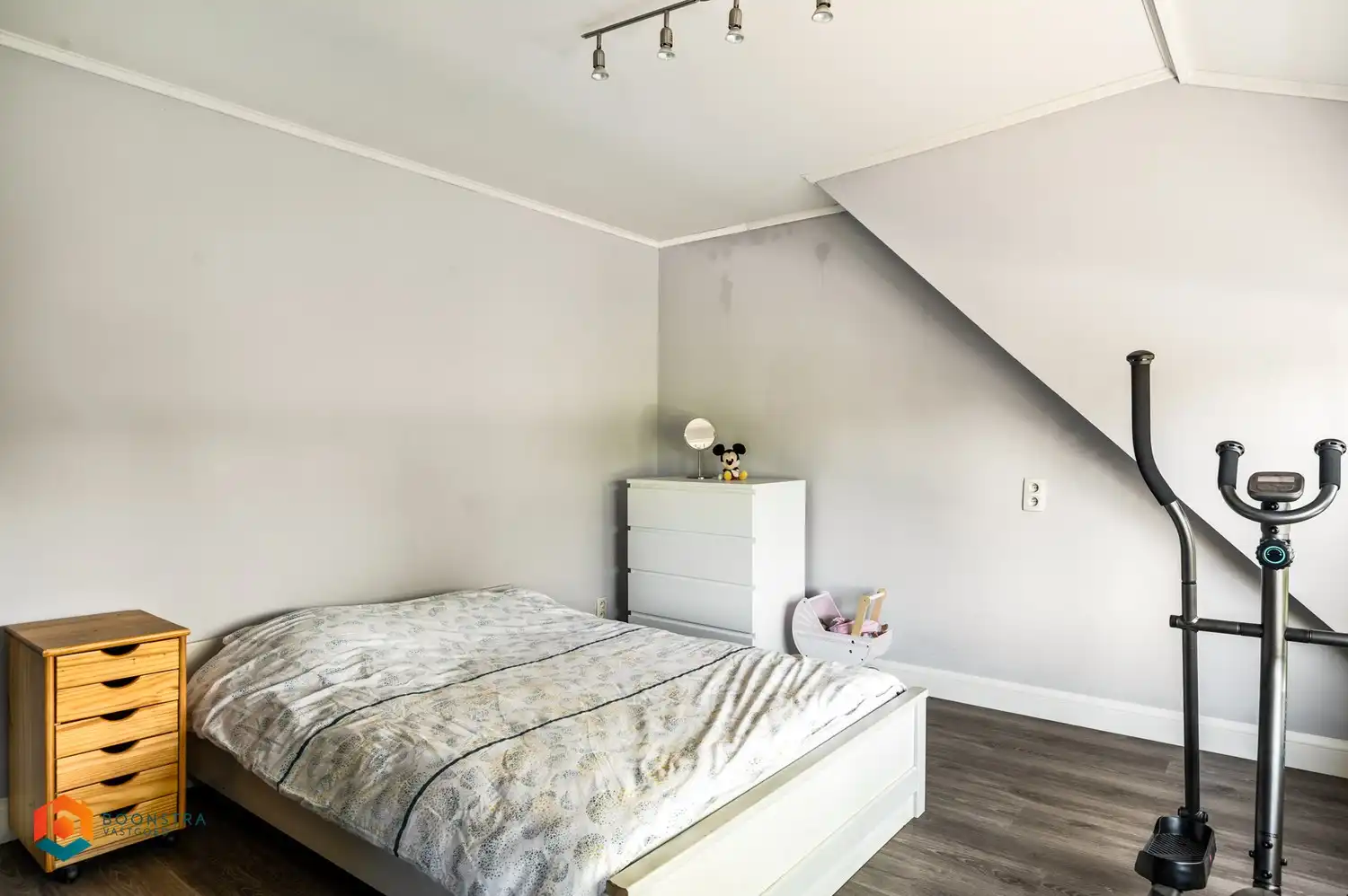 Vrijstaand wonen en werken met werkplaats/magazijn van 354 m² op toplocatie nabij R6 en E19 foto 14