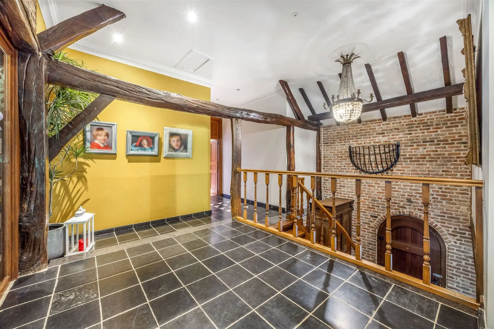 UNIEKE EIGENDOM MET 24 PAARDENSTALLEN EN BINNENPISTE OP CA 10 HECTARE TE PAAL-BERINGEN foto 21