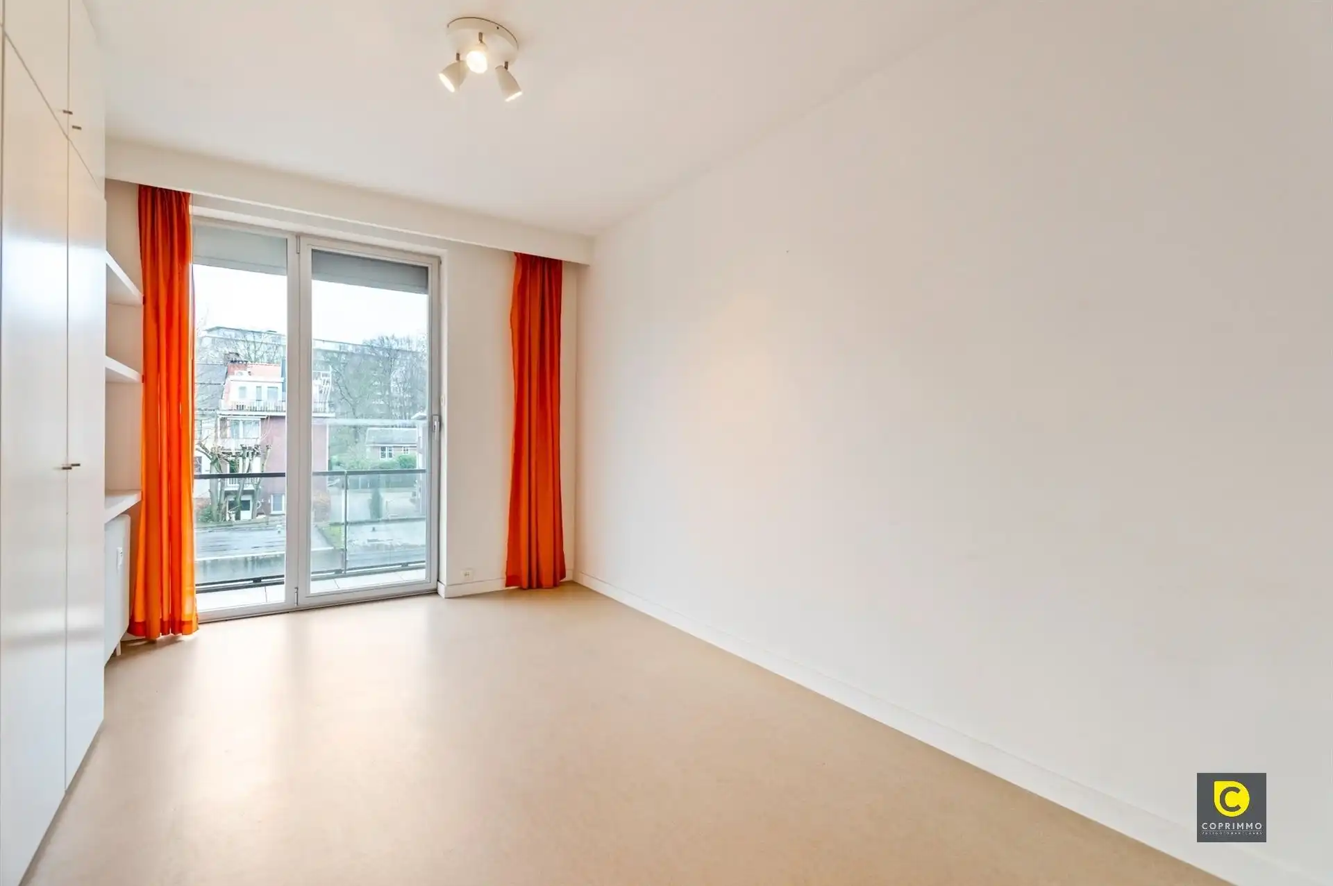 Ruim, instapklaar 2 slpk app met 2 terrassen! foto 7