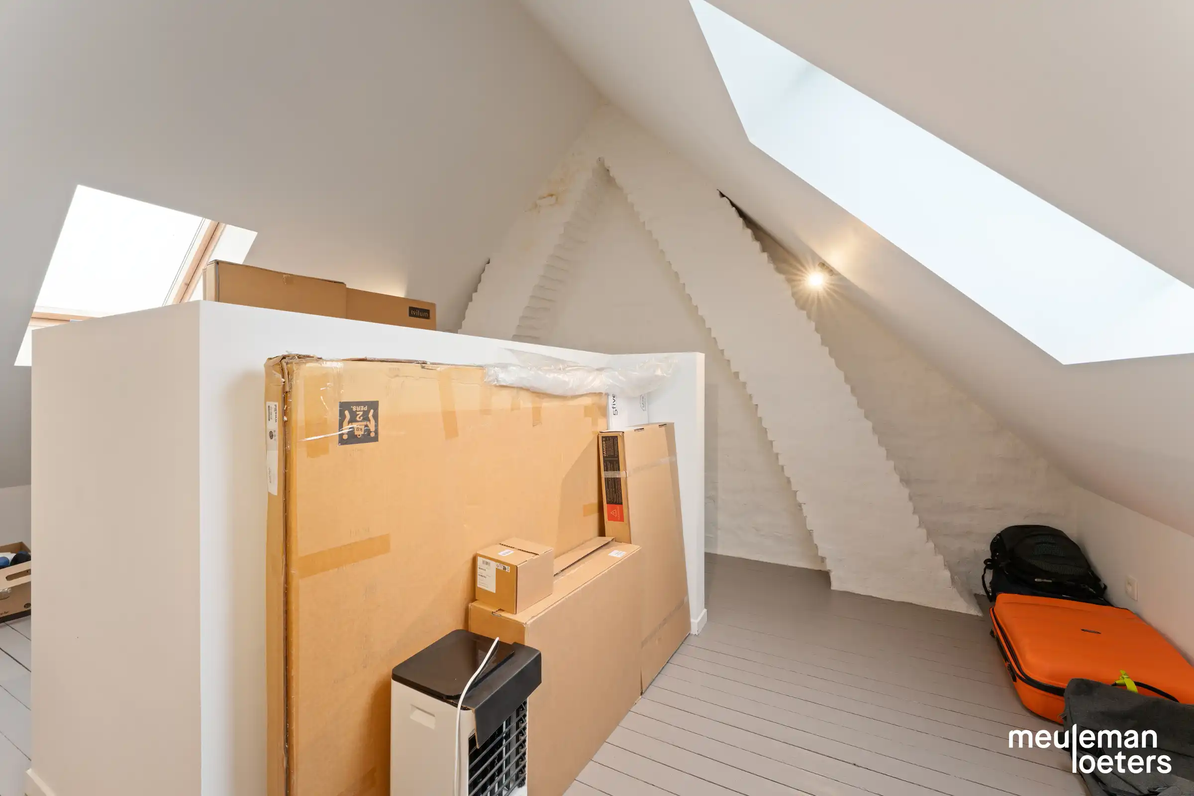 Volledig gerenoveerde woning met hedendaags comfort foto 10