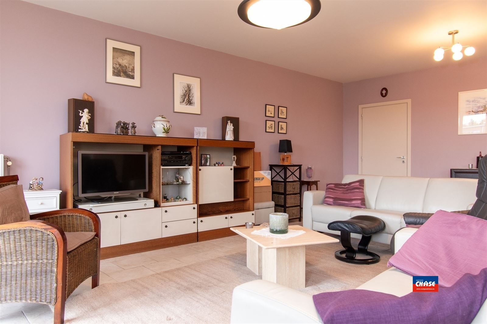 Zeer ruim appartement met 2 grote slaapkamers, mooi terras en ondergrondse autostaanplaats foto 7
