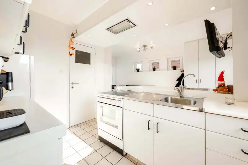 Instapklare gezinswoning, halfopen bebouwing, met 4 slaapkamers én garage TE KOOP in Desselgem! 🏡 foto 8