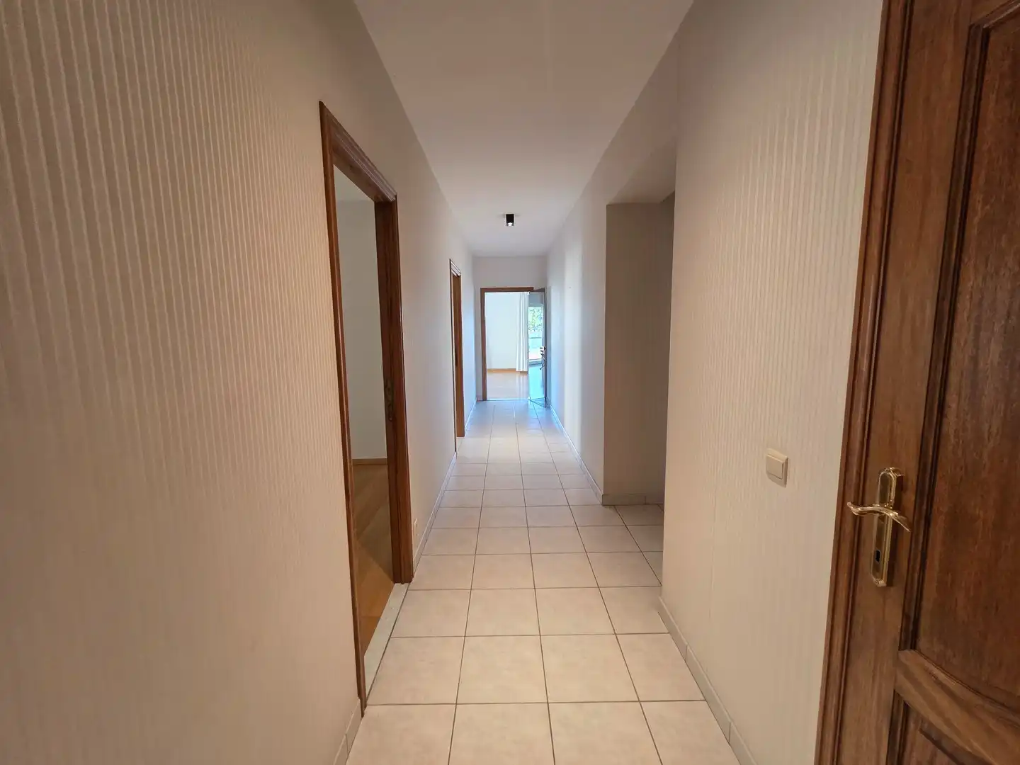 Prachtig hoekappartement aan de Leie met ondergrondse standplaats! foto 10