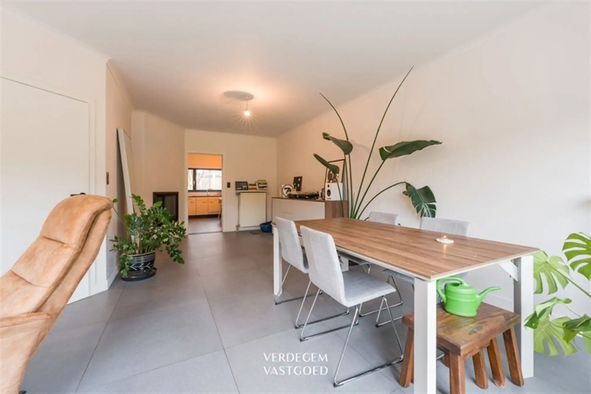 Instapklare woning met 3 slaapkamers en zonnige tuin in gegeerde woonbuurt foto 4