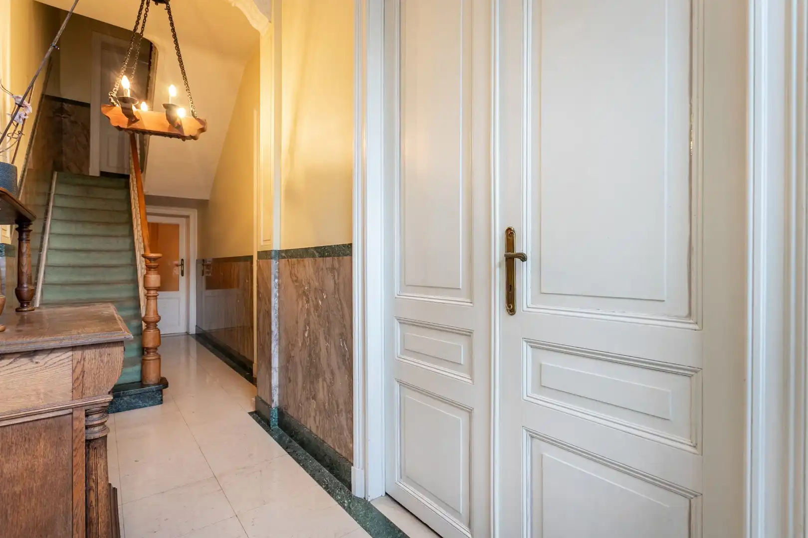 Ruime woning met 4 slpk en tuin foto 15