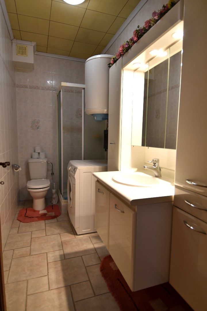 Gelijkvloerse woning in hartje Gullegem, met 2 slaapkamers en tal van troeven foto 8