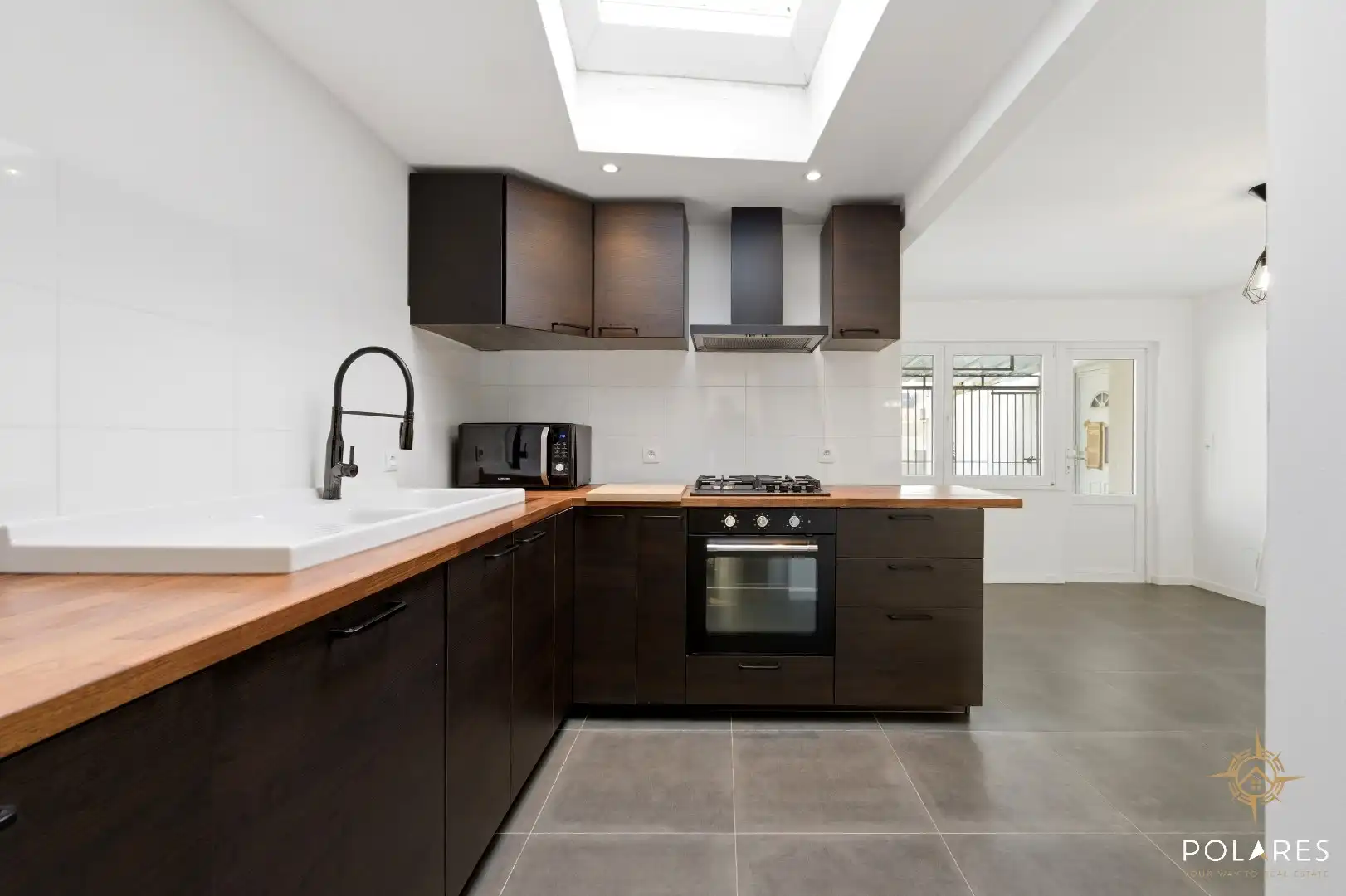 Gerenoveerde woning met garage, staanplaats en gezellige tuin nabij Vilvoorde foto 4