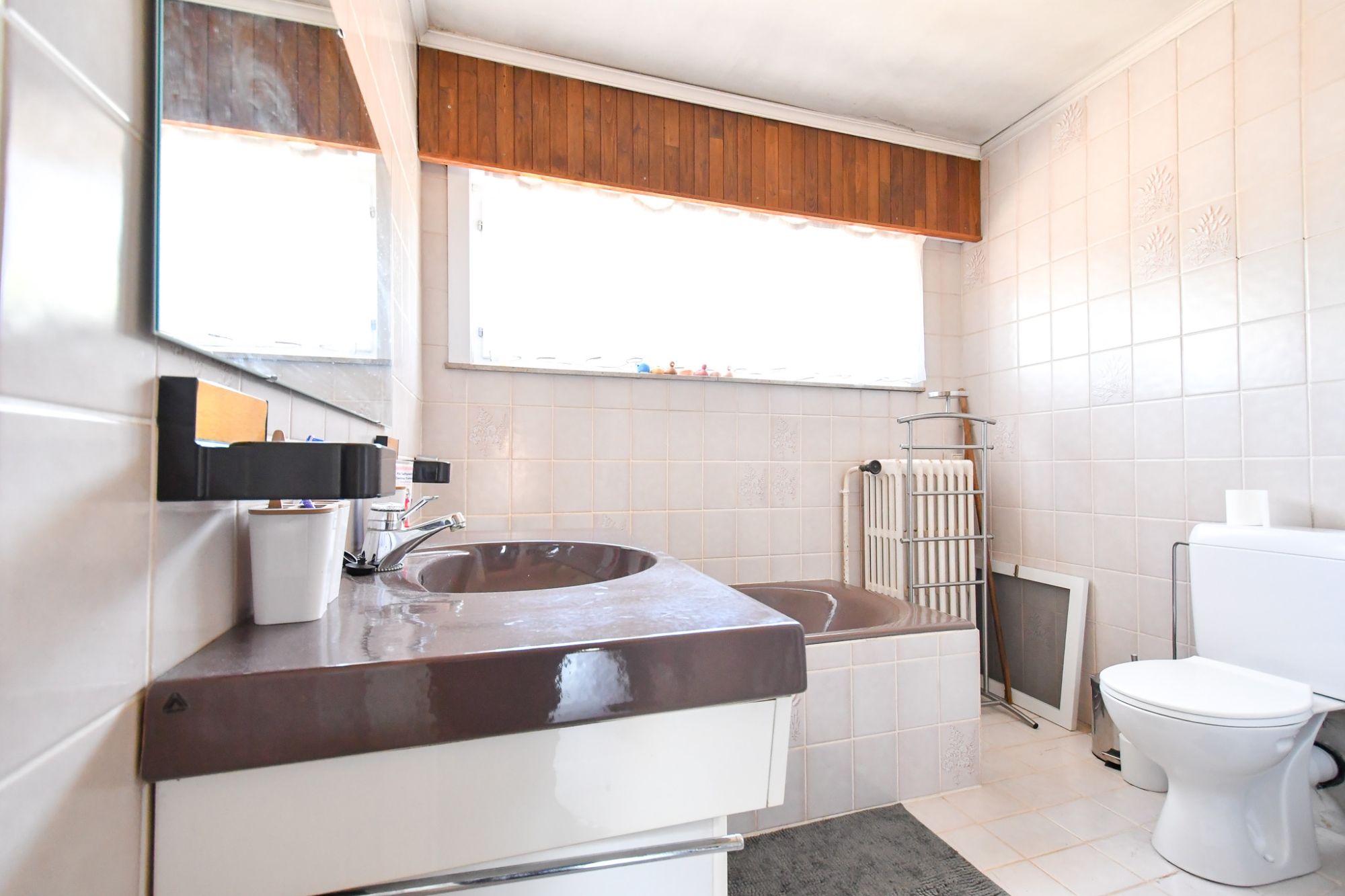 | BEZOEKMOMENT 14/06 van 12u - 14u | STATIGE en ruime woning in het centrum van Oedelem op 1076m² foto 14