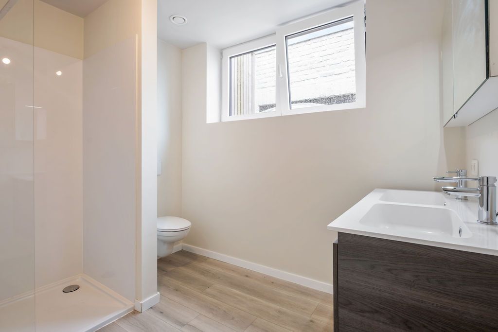 Energiezuinige & instapklare woning in hartje Moen! foto 10