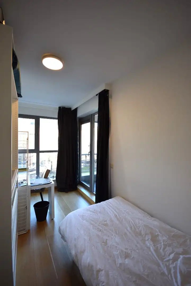 3 slaapkamer appartement met terras vlakbij de Coupure foto 12