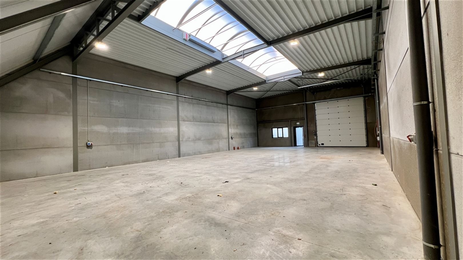 Nieuwbouw KMO-Units te Waregem foto 8