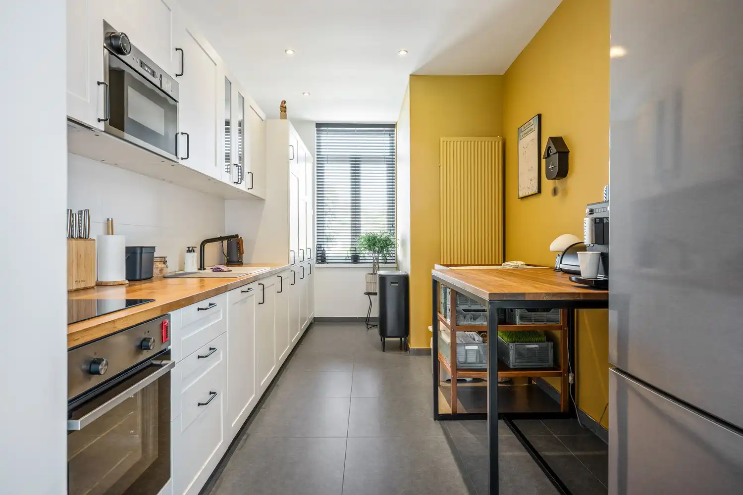 Instapklare woning met 4 slpkrs met gezellig terras en tuin foto 6