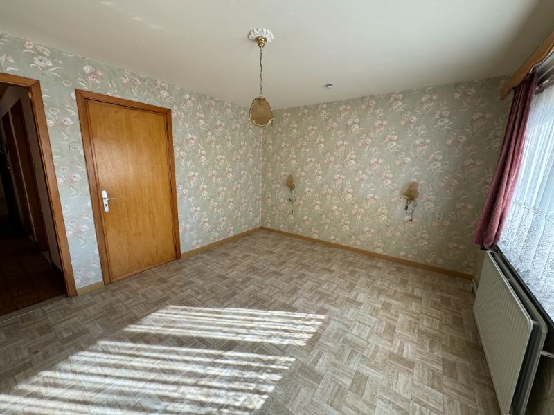 Goed onderhouden gezinswoning op 732m². foto 6