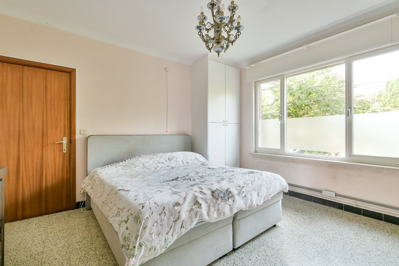 Bungalow te koop in Oostkamp! foto 6