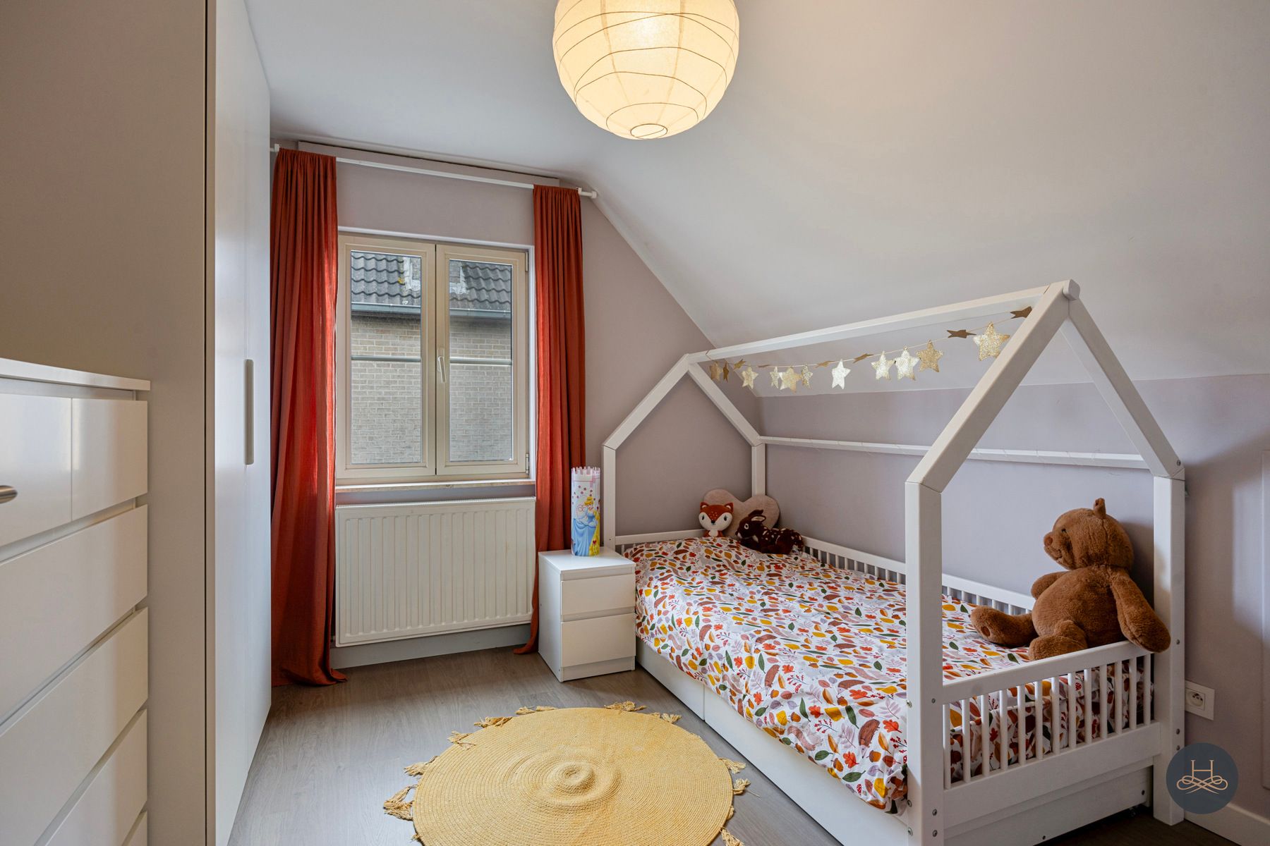 Rustig gelegen, gerenoveerde open woning met prachtige tuin foto 28