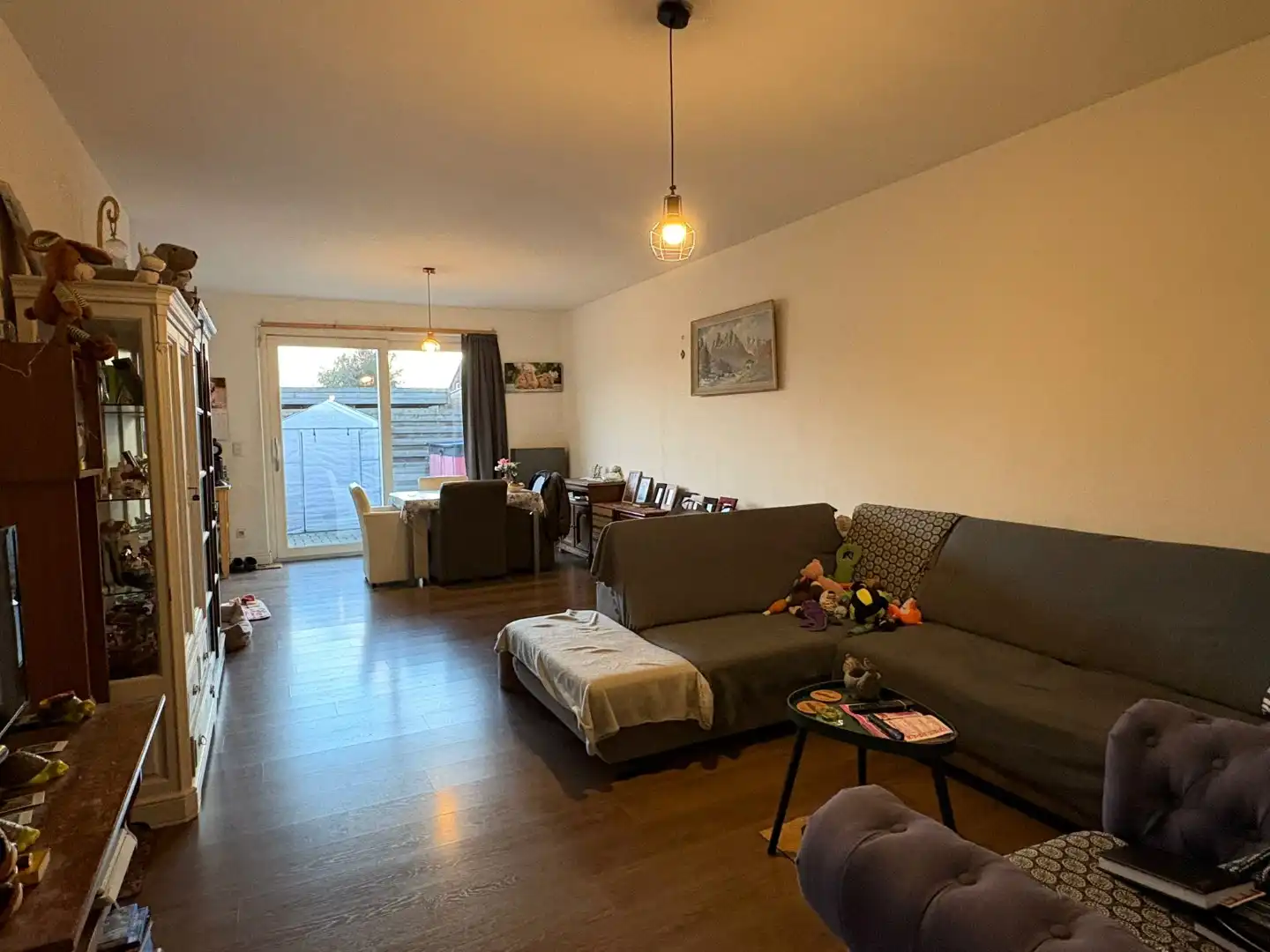 Ruim, energiezuinig appartement met 2 slpks, groot terras en autostaanplaats!  foto 3