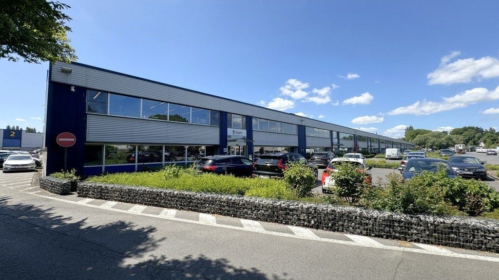 Bedrijfsunit te huur nabij A12 in Aartselaar Business Estate foto 17