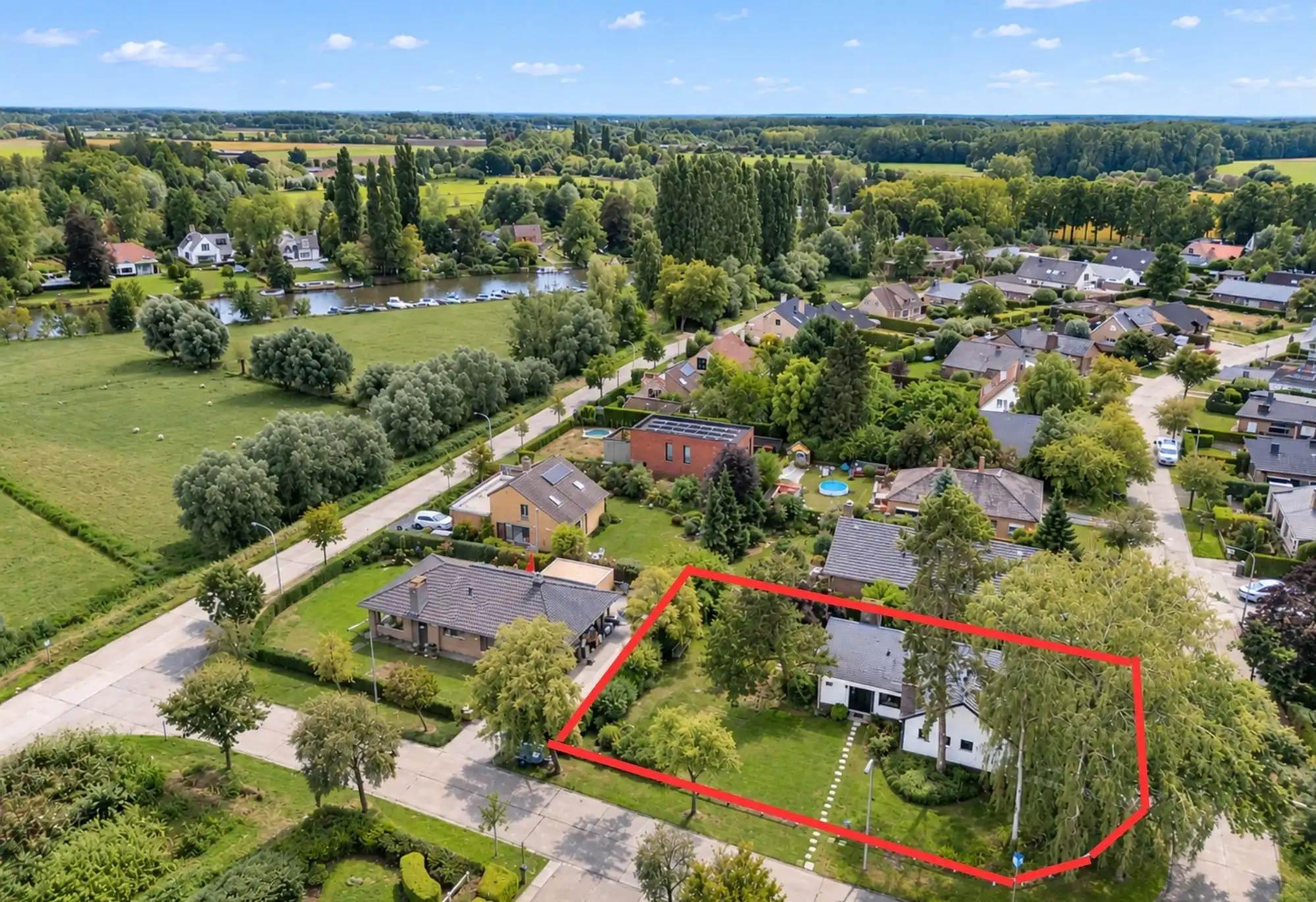 Uniek aanbod: Woning vlakbij de Leie te Drongen  foto 5