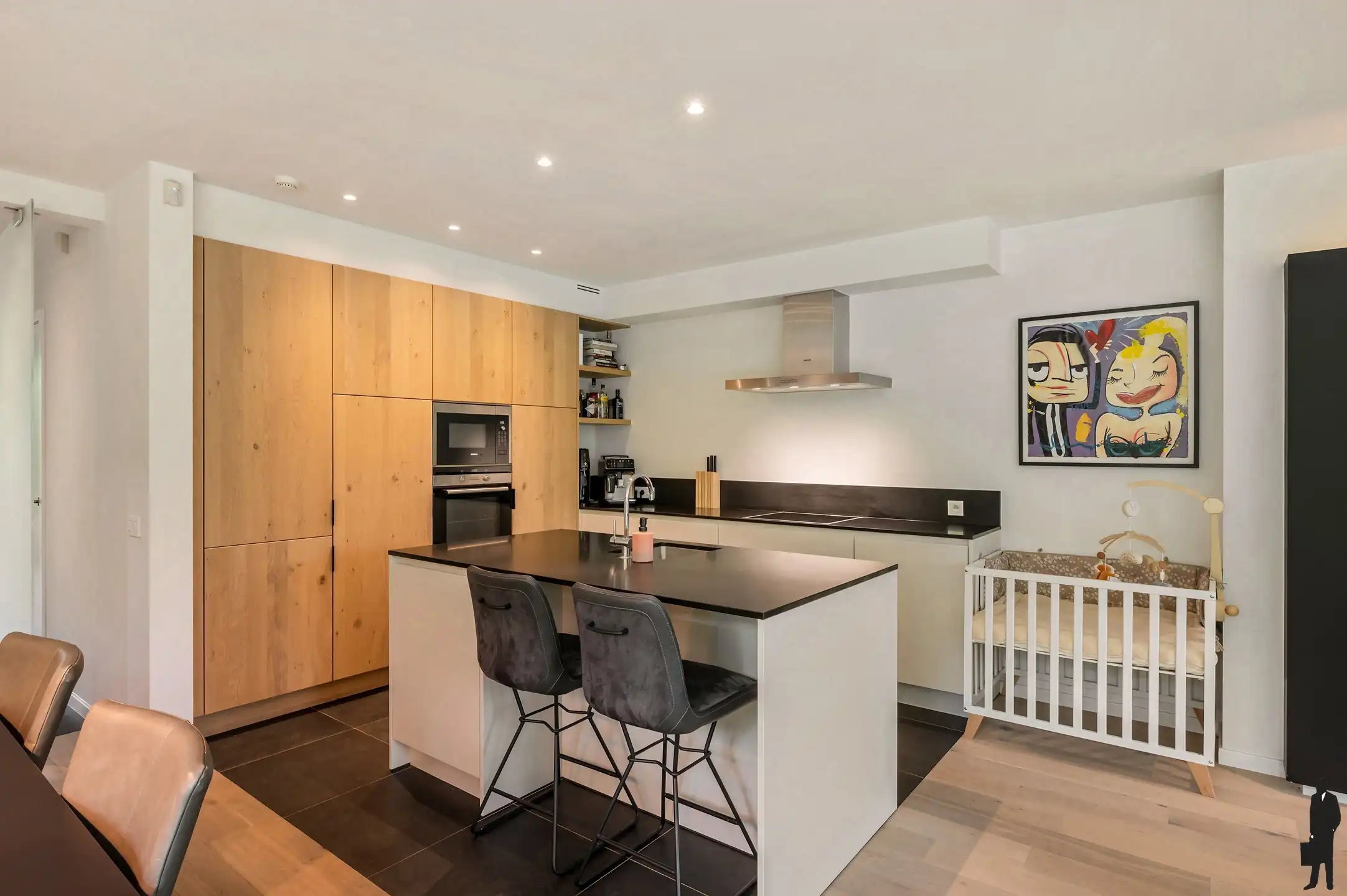 Luxueuze halfopen nieuwbouwwoning (2018) met 4 slaapkamers foto 8