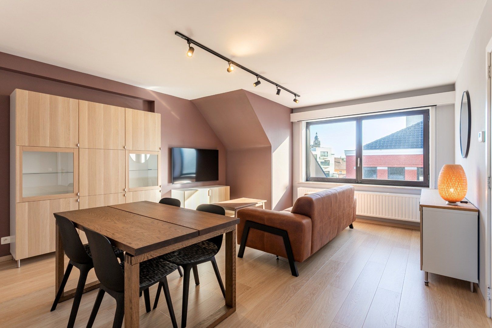 Instapklaar 2 slpk. appartement centrum Halle foto 3