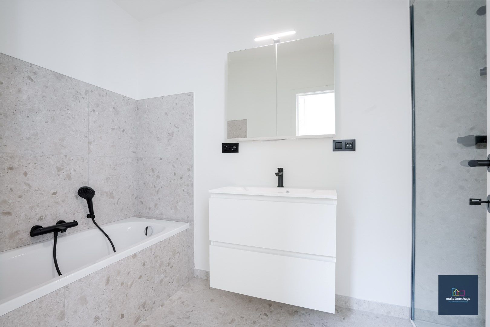 Nieuw 2 slaapkamerappartement  met praktijkmogelijkheden  foto 21