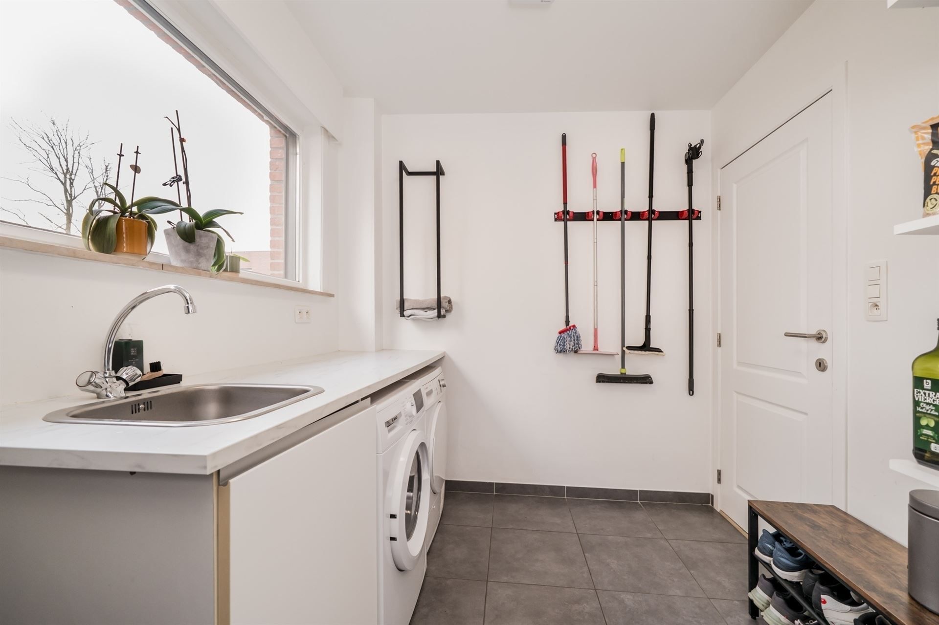 Gezellige woning met open keuken en tuin top ligging!  foto 14