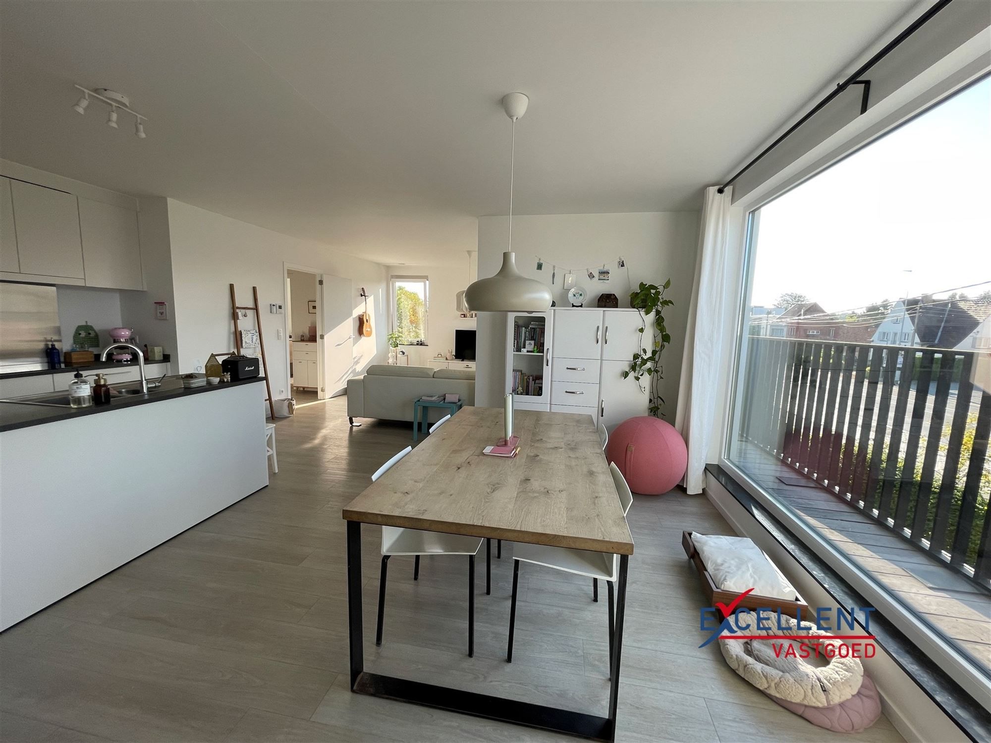 Energiezuinig 2-slaapkamer appartement te Astene te huur! foto 10