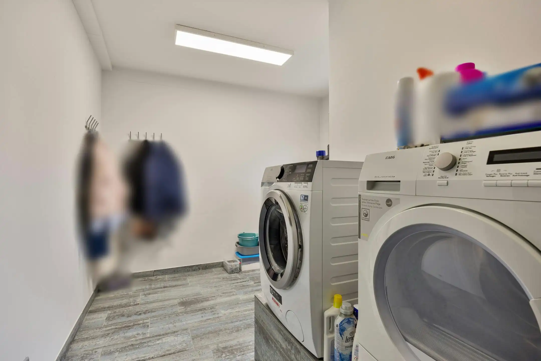 Instapklaar handelshuis op toplocatie in Dilsen te koop foto 5