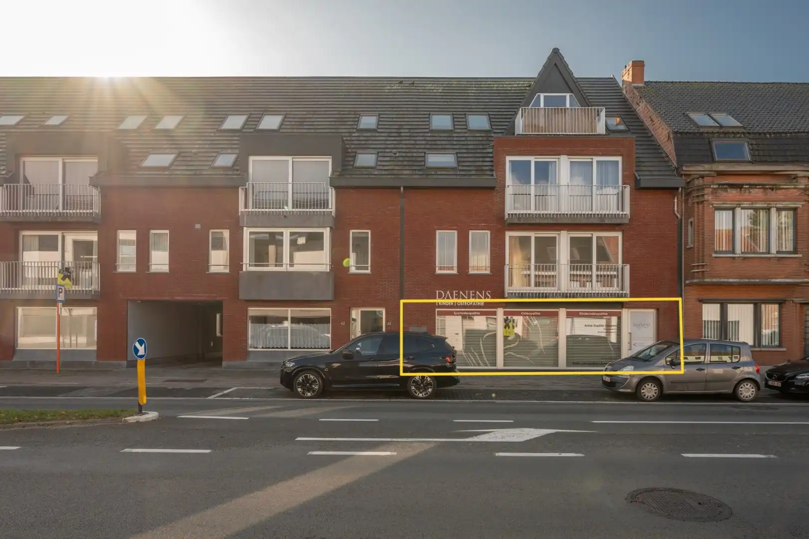 Instapklare handelsruimte met mooie etalage! foto {{pictureIndex}}