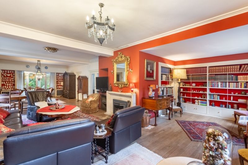 Toplocatie! Uiterst charmante villa met een zee van ruimte, Z-W tuin! foto 6