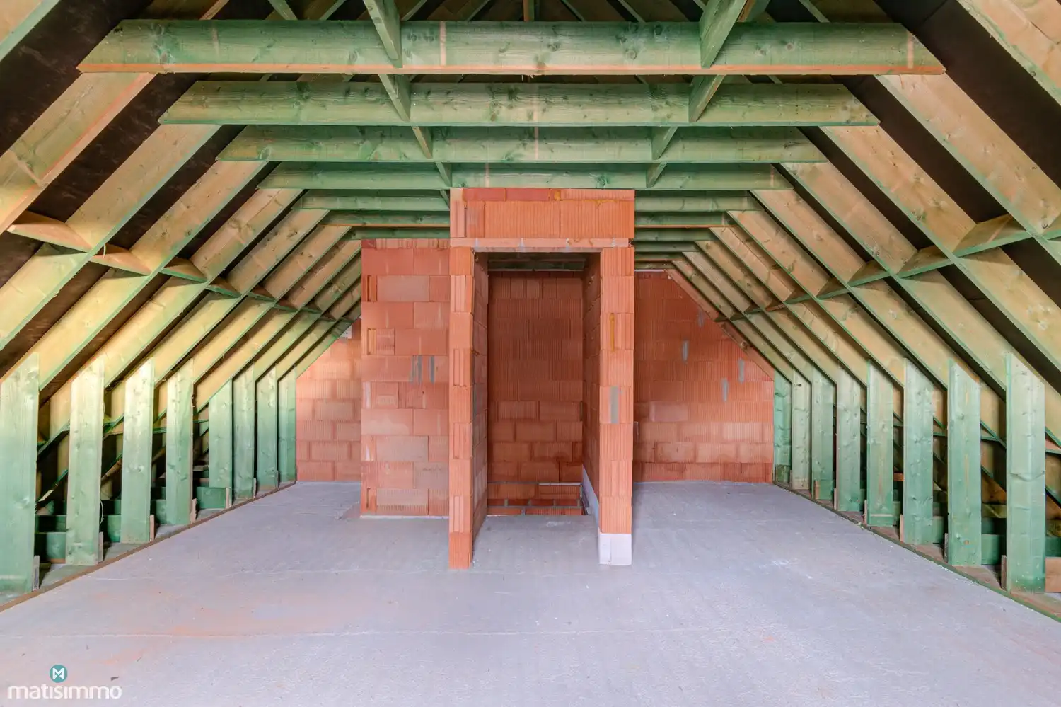 RUSTIG GELEGEN CASCO NIEUWBOUWWONING NABIJ HET GROEN TE OUDSBERGEN foto 24