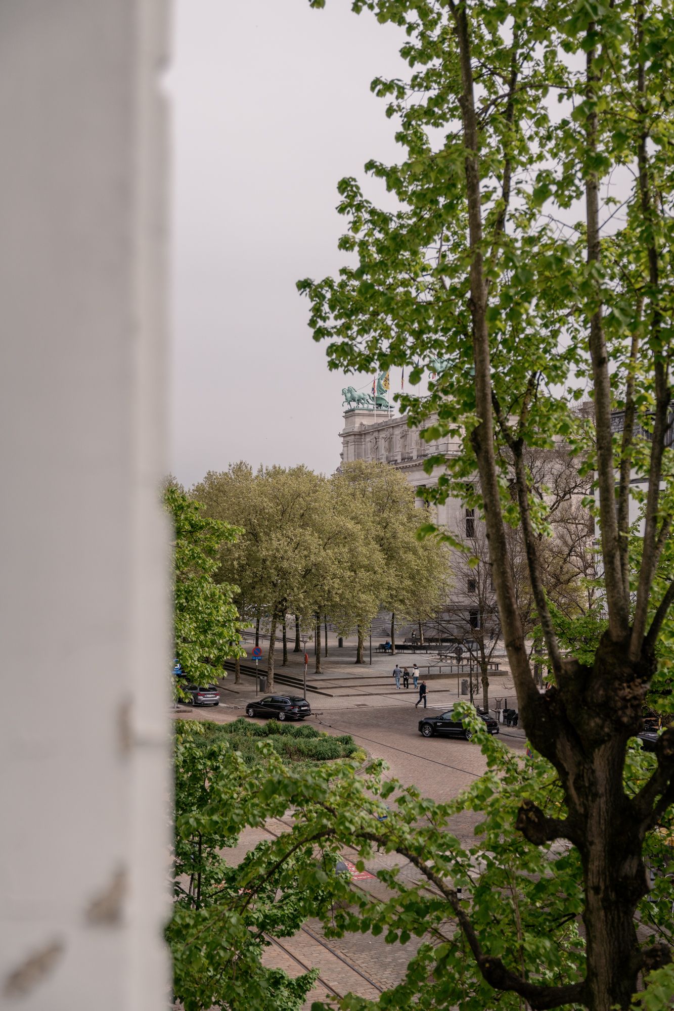 Wonen onder het toeziend oog van de Madonna van Jean Fouquet op Het Zuid foto 12