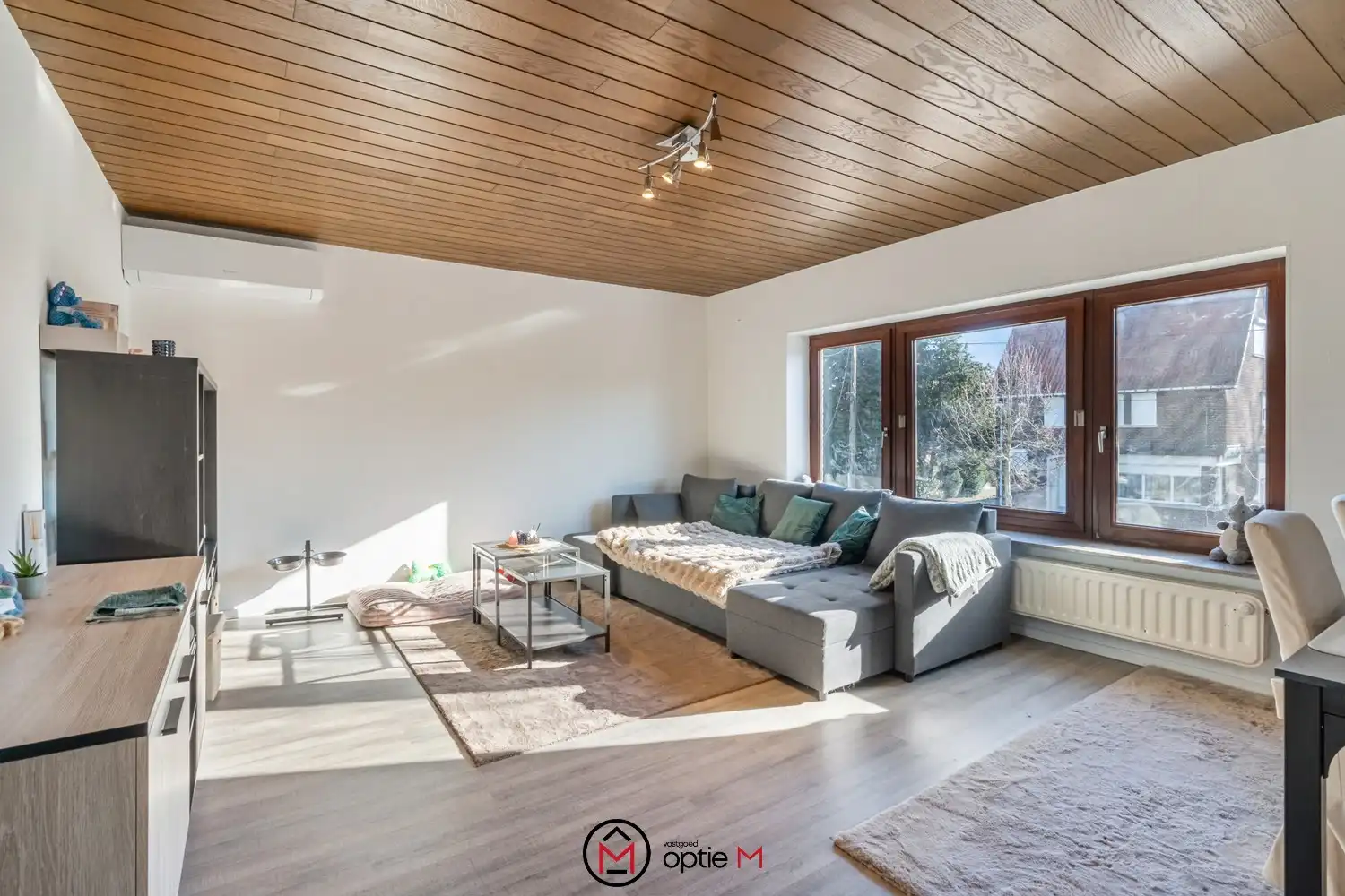 Investeringspand te koop in Genk – Twee verhuurde appartementen met onmiddellijk rendement foto 17