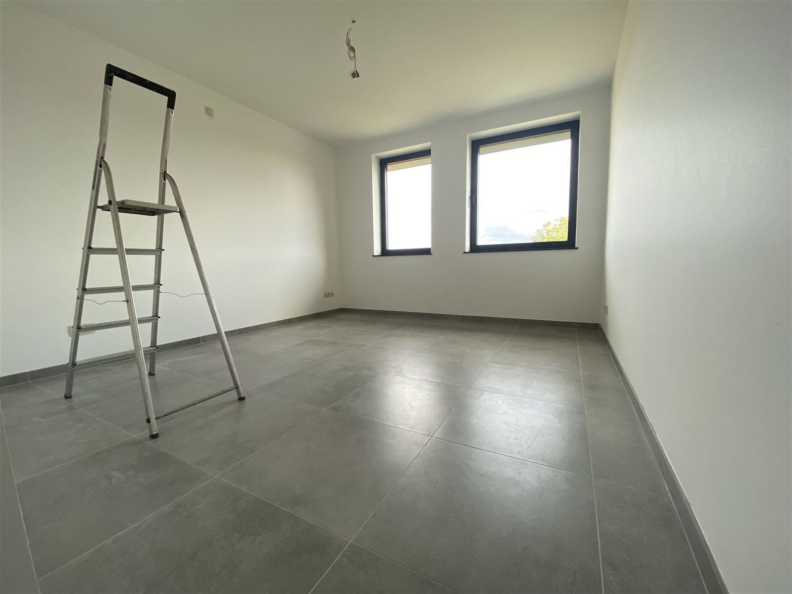 Ruime woning met 3 slaapkamers te huur foto 13