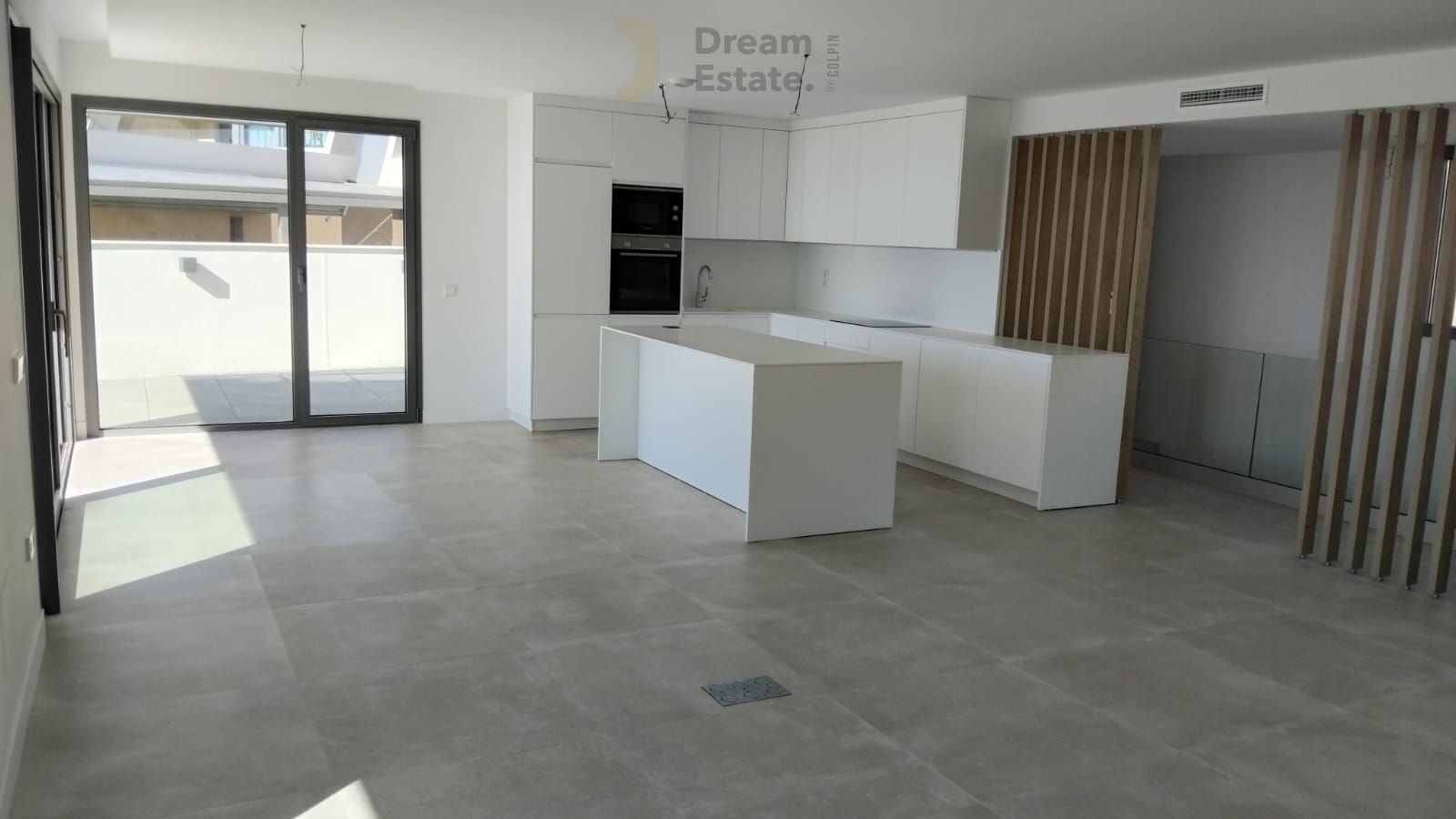 Exclusieve frontline villa met adembenemend zeezicht foto 7