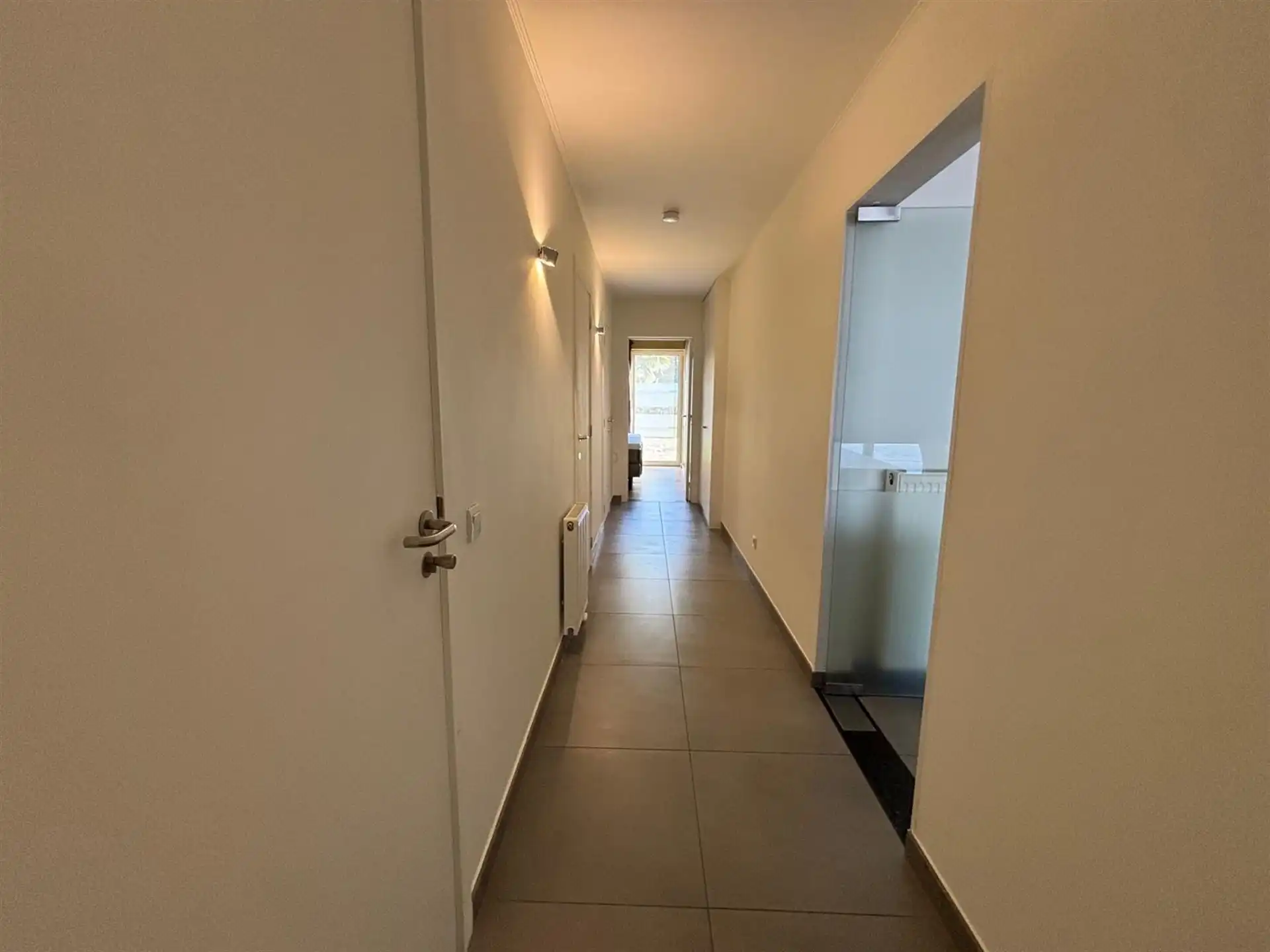 Gemeubeld appartement met twee slaapkamers en tuin in Gijzegem foto 8