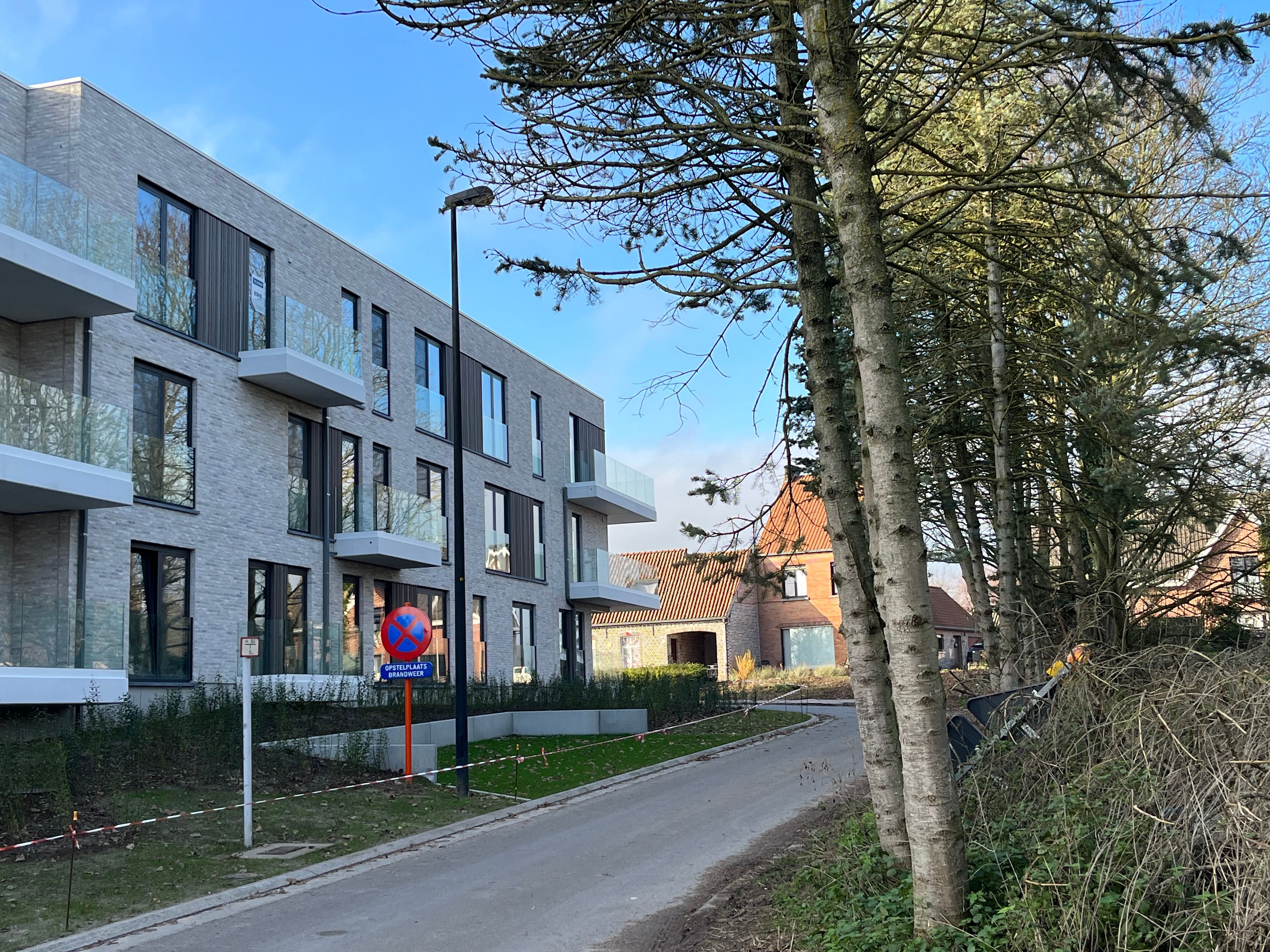 Zonovergoten nieuwbouw appartement + garage foto 21