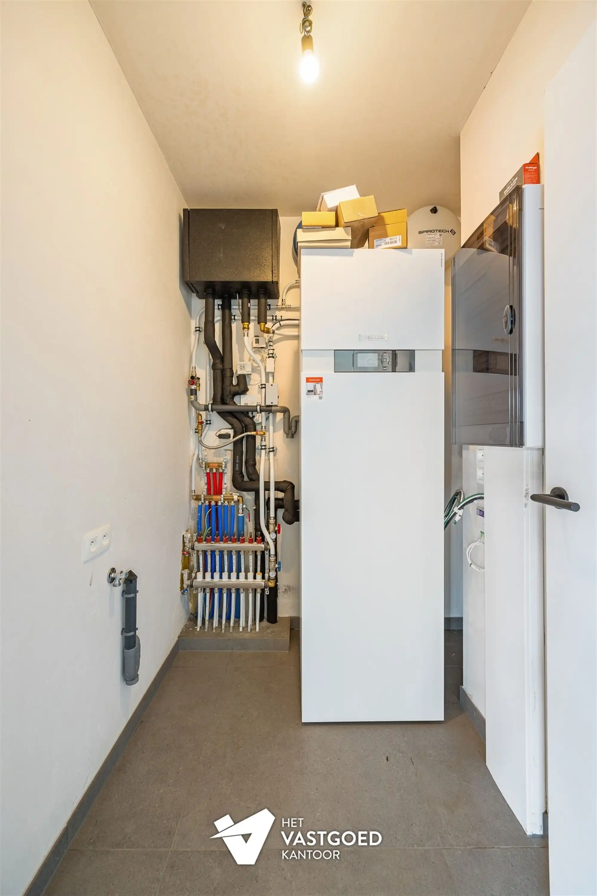 RUIM 1-SLAAPKAMERAPPARTEMENT MET AANGENAME BUITENRUIMTE foto 14