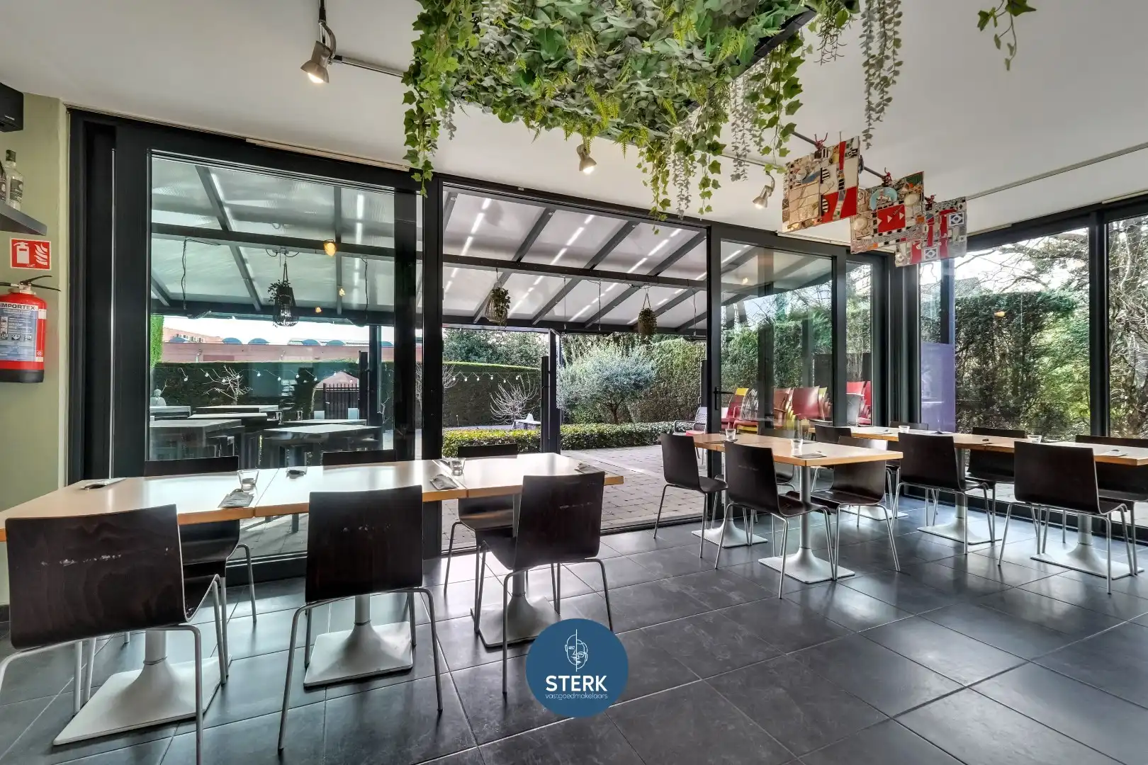 HANDELSPAND MET APPARTEMENT OP TOP LOCATIE TE MAASMECHELEN !  foto 2