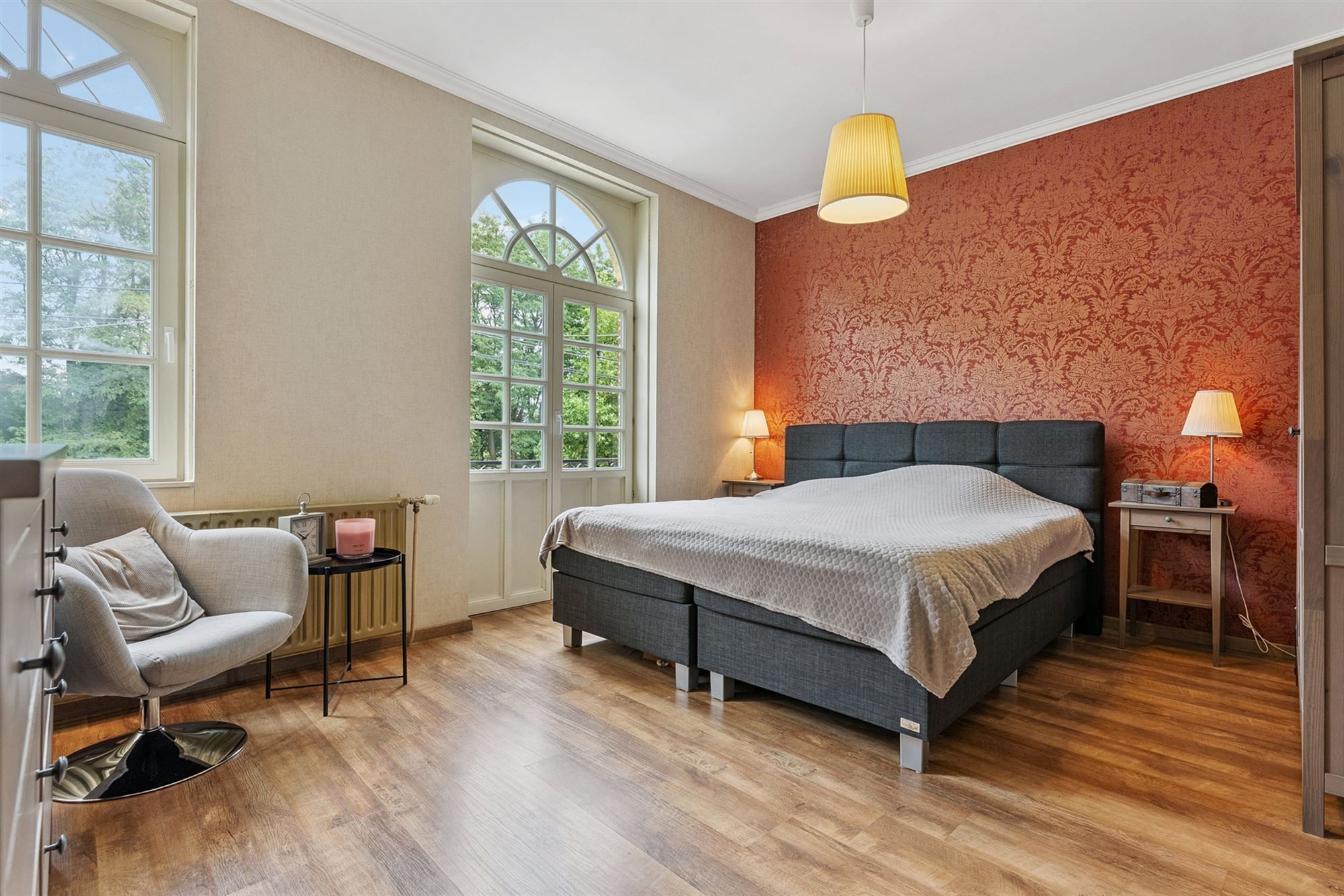 GERENOVEERD PRACHTIG HERENHUIS NABIJ CENTRUM! foto 13