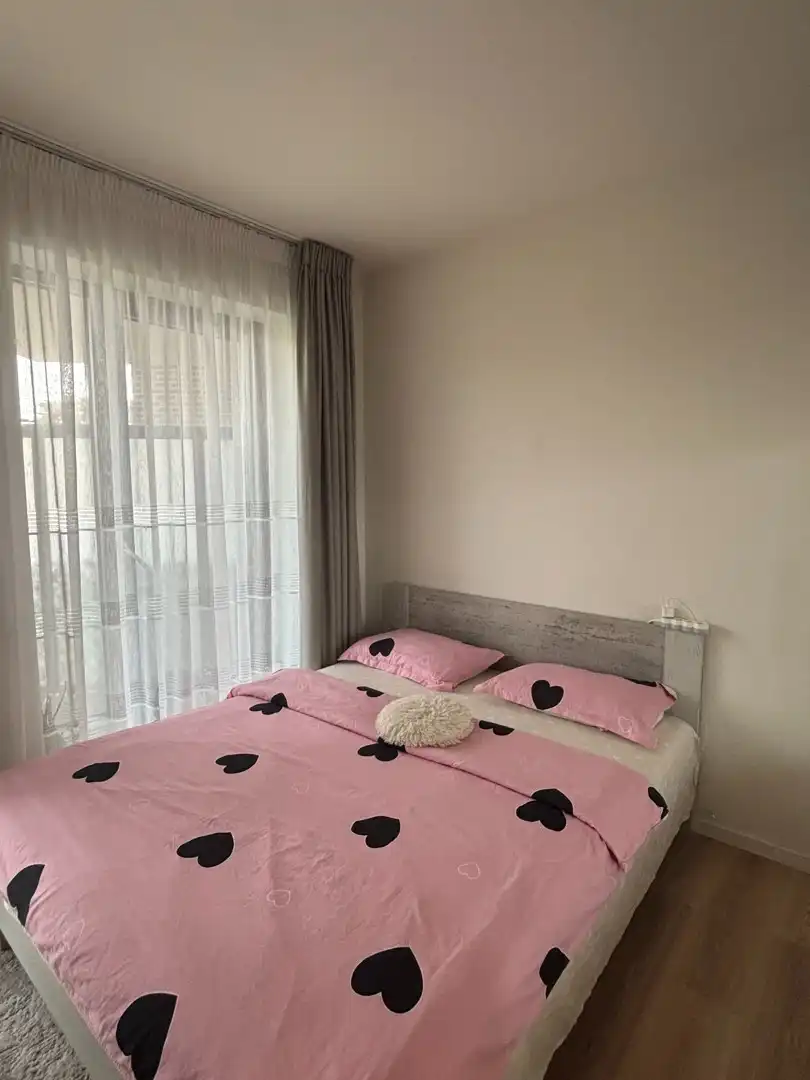 LICHTRIJK EN ENERGIEZUINIG 2-SLAAPKAMERAPPARTEMENT MET TWEE TERRASSEN EN PARKEERPLAATS foto 25